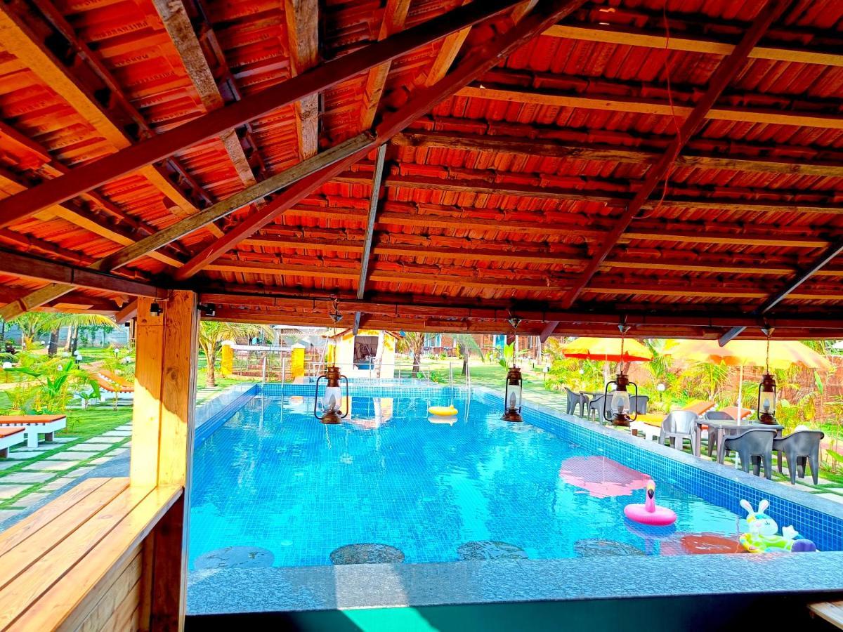 מנדרם Coco Teros Resort מראה חיצוני תמונה
