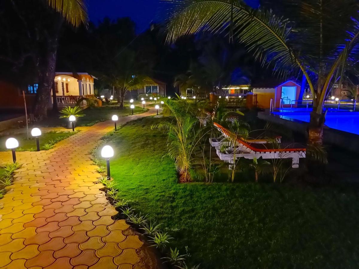 מנדרם Coco Teros Resort מראה חיצוני תמונה